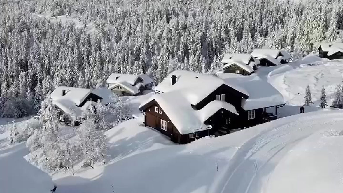 Dronevideo av Leikvin hytta